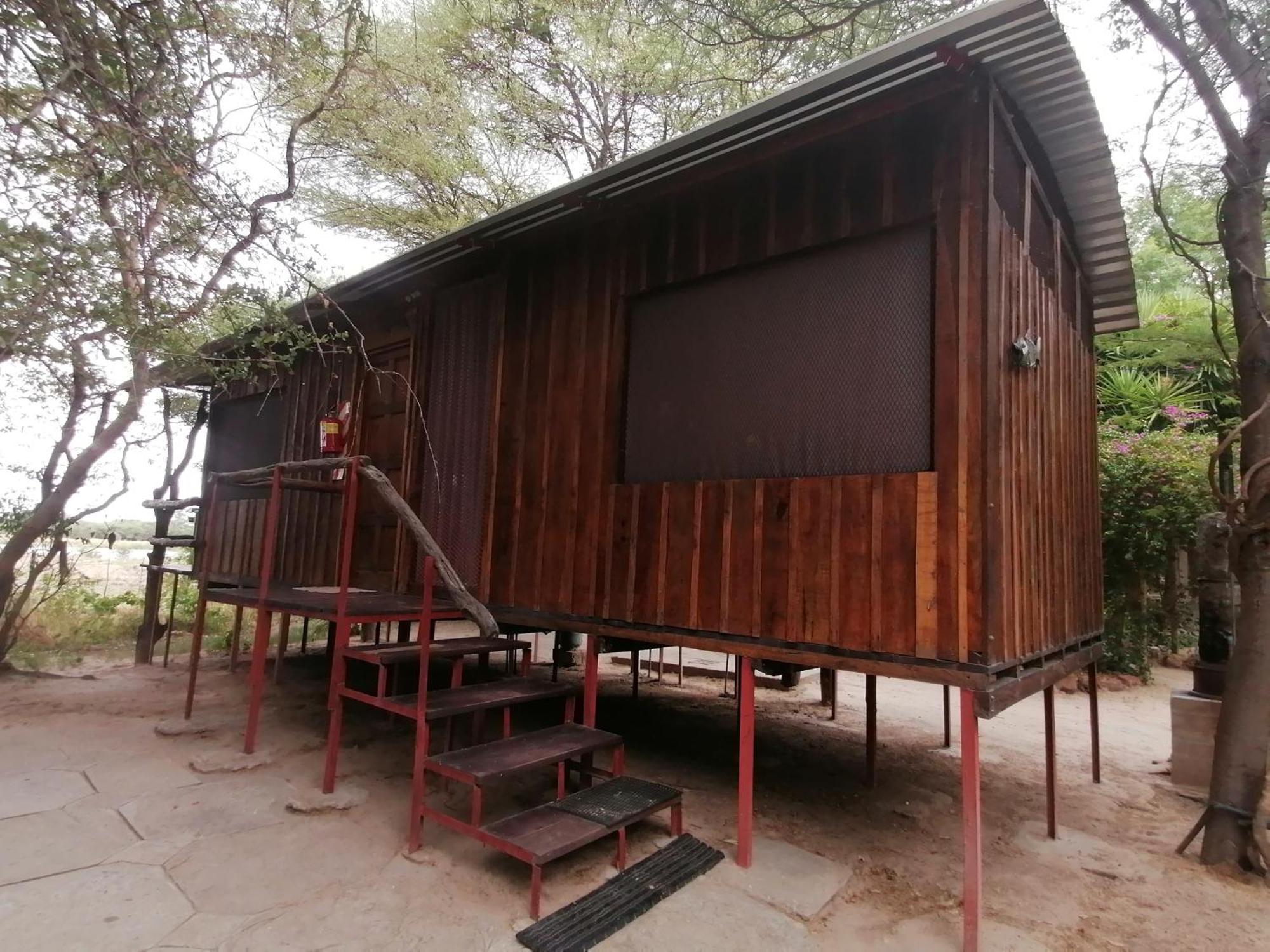 Mukuku Rest Camp Hotell Shimweghe Exteriör bild