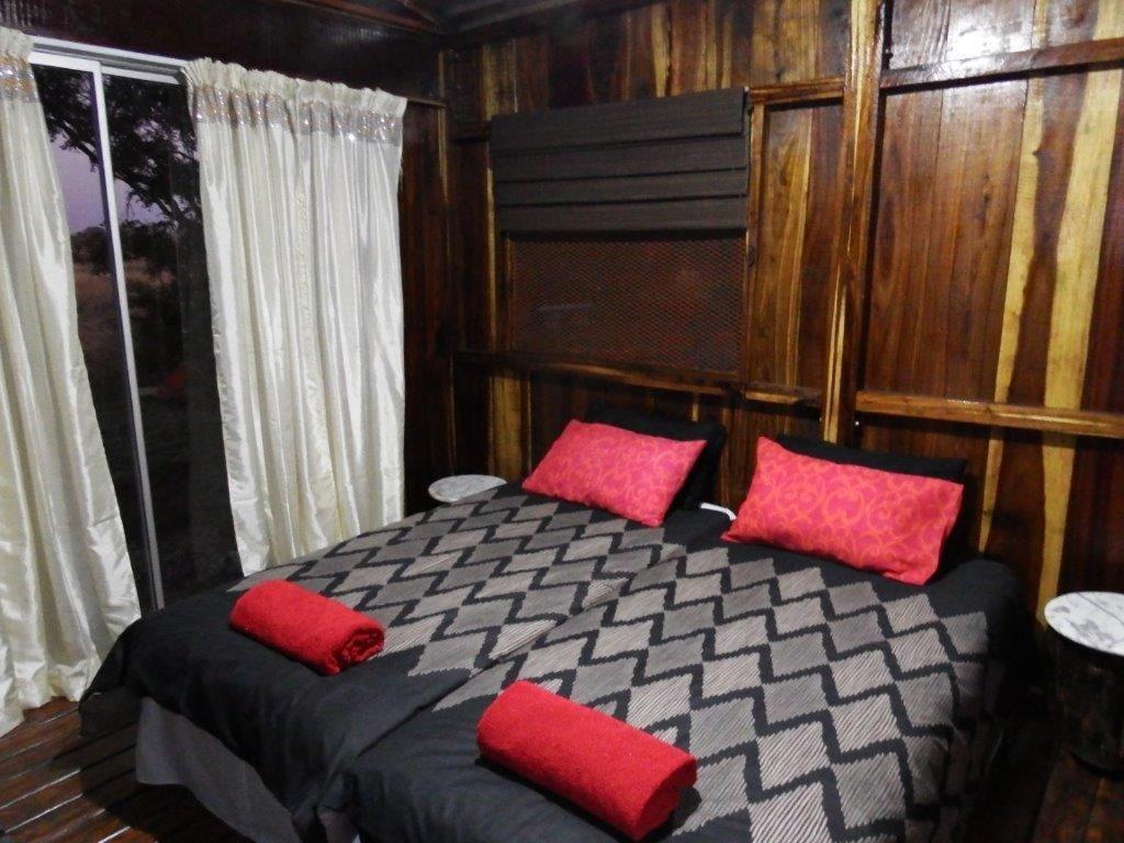Mukuku Rest Camp Hotell Shimweghe Exteriör bild
